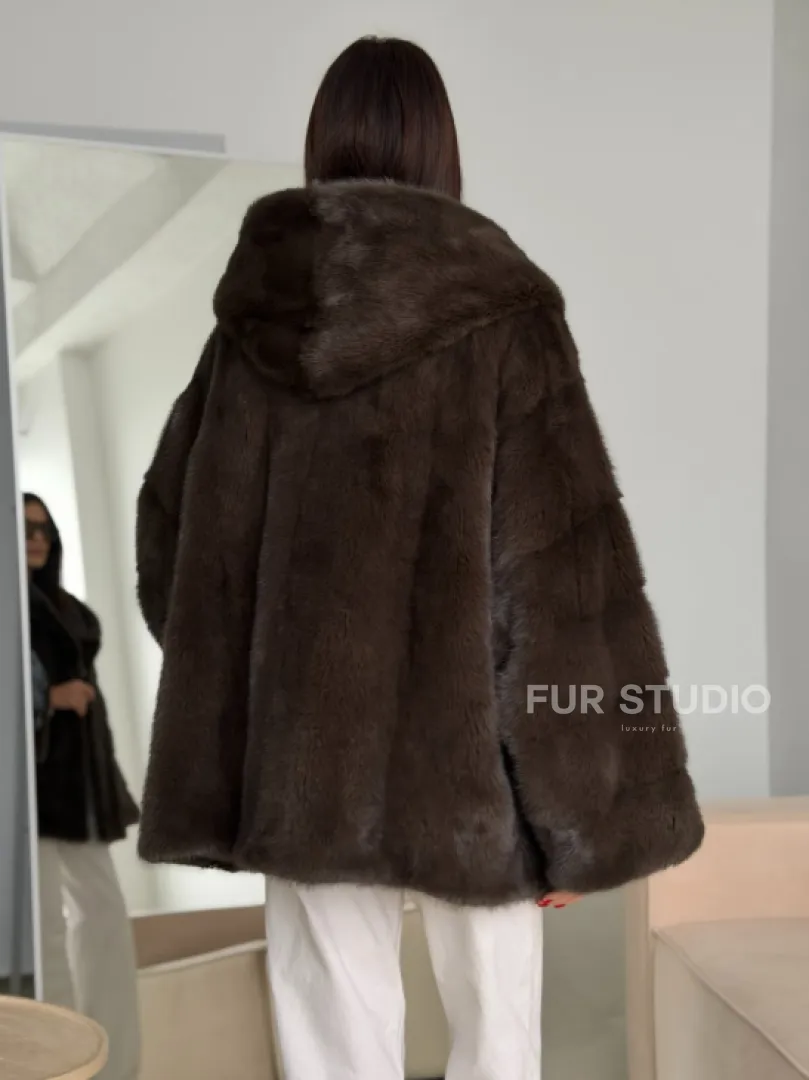 Зимняя норковая шуба с капюшоном - фото 9