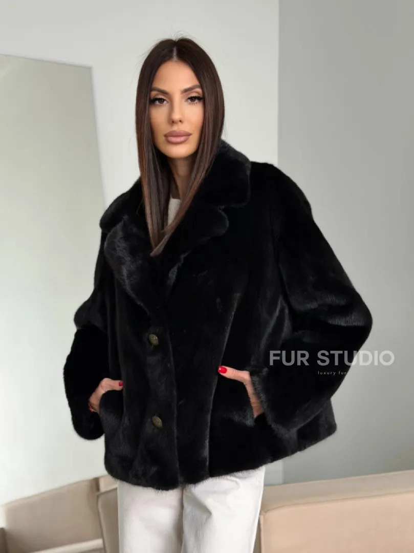 Черная короткая норковая шуба - автоледи