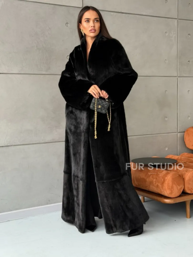 Длинная черная шуба из меха норки Saga furs - фото 4