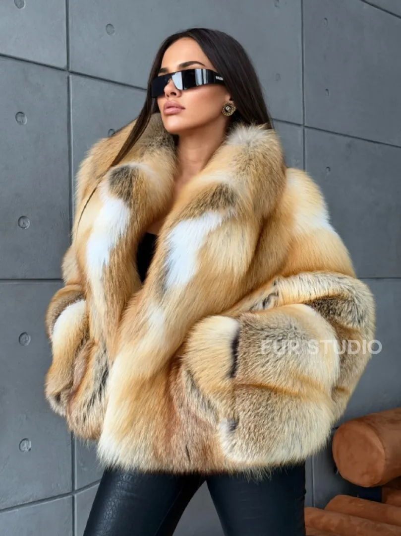 Короткая шуба из золотой альпийской лисы - фото 5