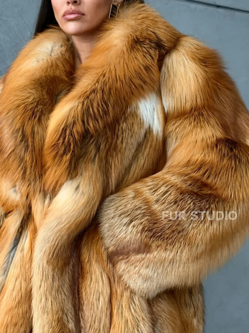 Шуба из натурального меха лисы