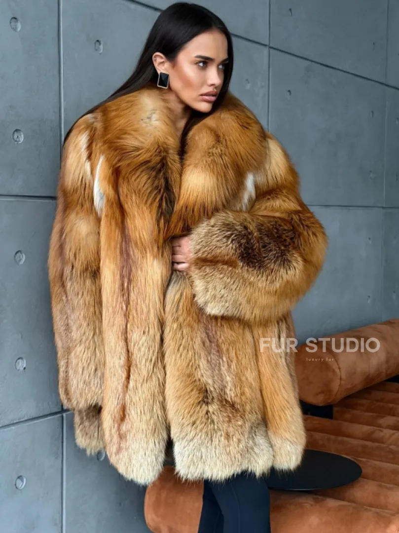 Шуба из натурального меха лисы - фото 3