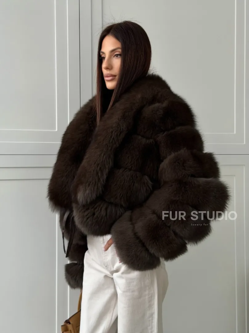 Полушубок-кроп из песца с шалевым воротником