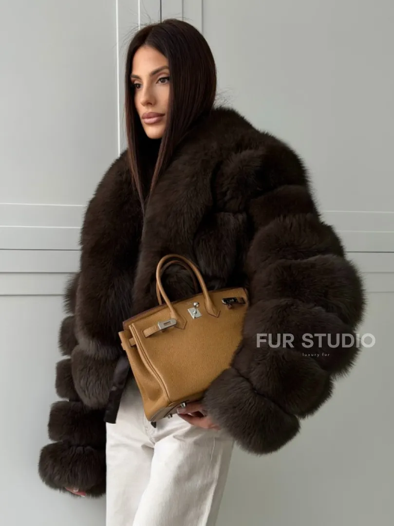 Полушубок-кроп из песца с шалевым воротником