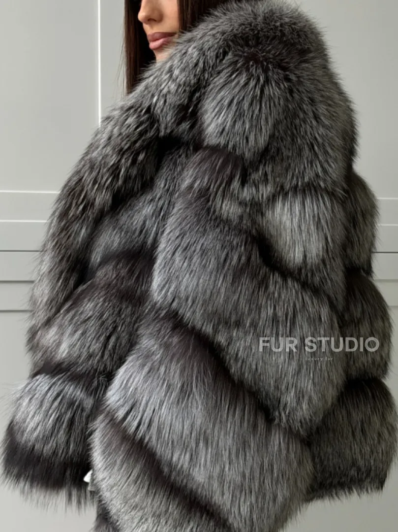 Полушубок из натурального меха чернобурки - фото 2