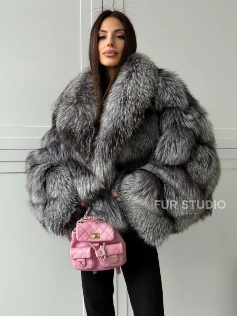 Полушубок из натурального меха чернобурки - фото 0