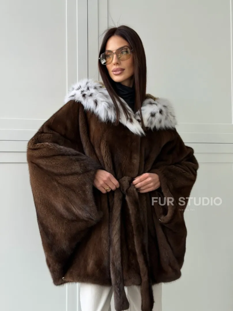 Норковая шуба с капюшоном по рысь