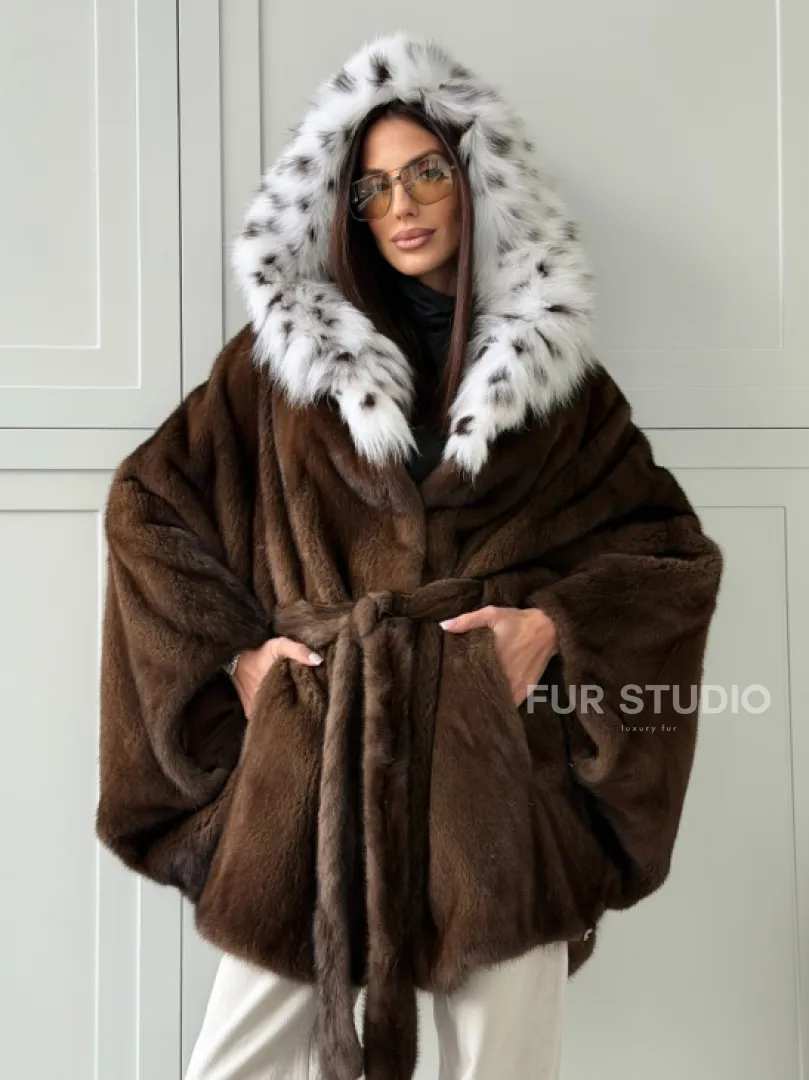 Норковая шуба с капюшоном по рысь