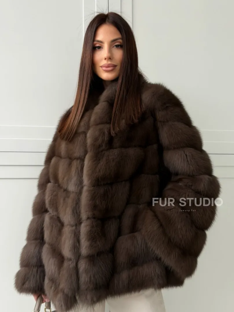 Женская шуба из меха куницы - фото 9