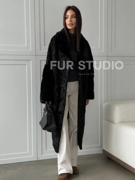 Черная шуба из каракуля с норкой - фото 9