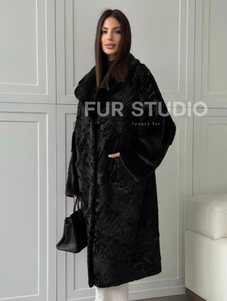 Черная шуба из каракуля с норкой - фото 0