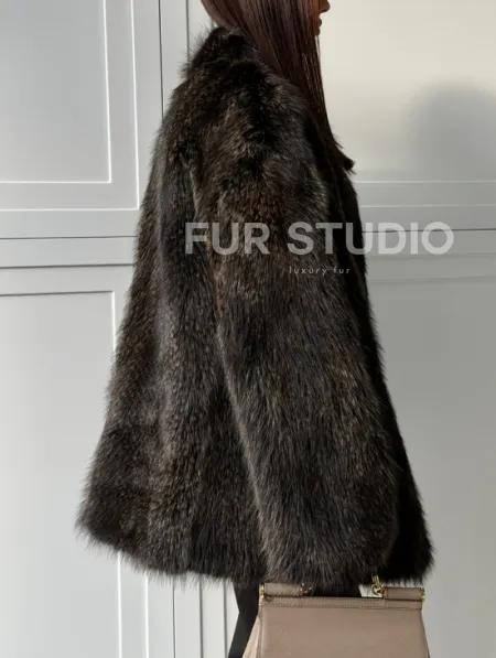 Женский полушубок из меха Финского енота Saga - фото 8