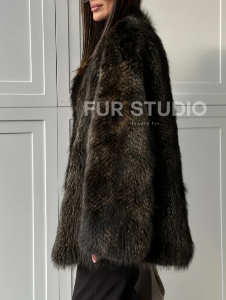 Женский полушубок из меха Финского енота Saga - фото 5