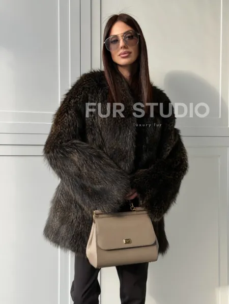 Женский полушубок из меха Финского енота Saga - фото 20