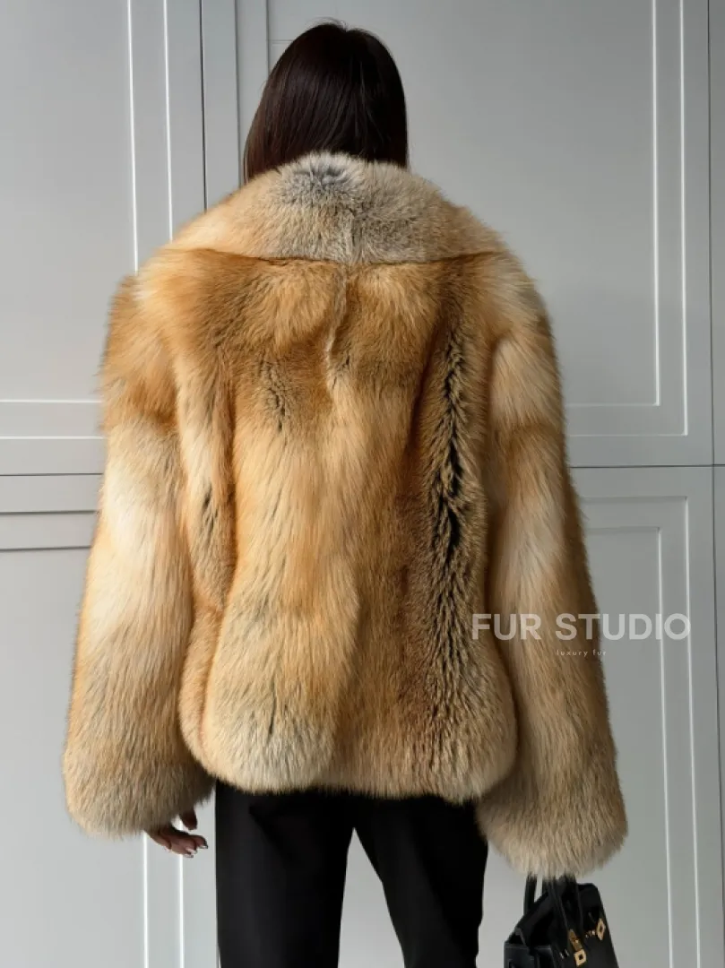 Короткая шубка из лисы Premium Golden Fox
