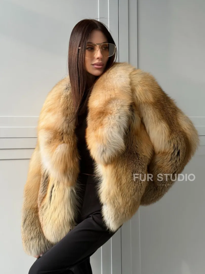 Короткая шубка из лисы Premium Golden Fox