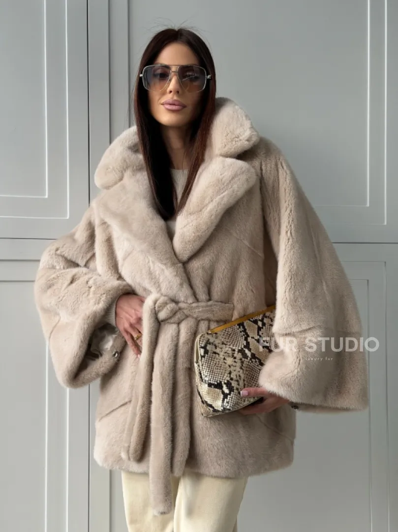 Зимняя норковая шуба фасона «летучая мышь»