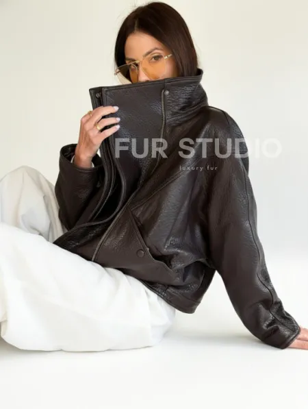 Женская кожаная куртка - фото 8