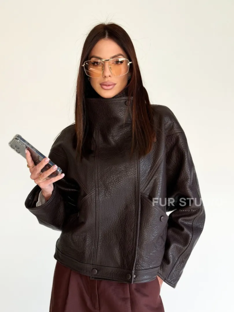 Женская кожаная куртка