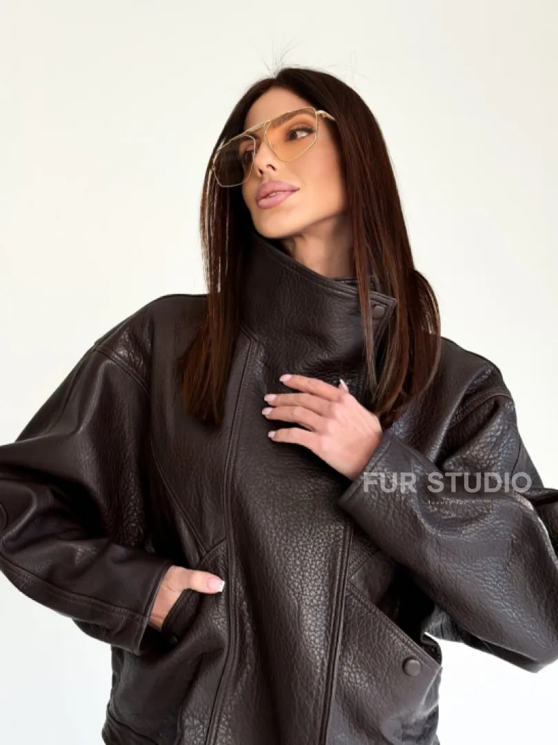 Женская кожаная куртка