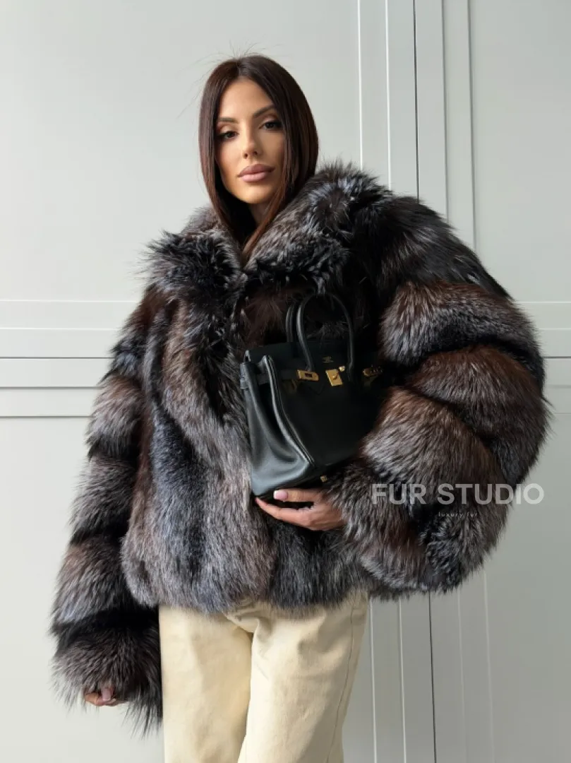 Шуба из меха блюфрост - воротник английский