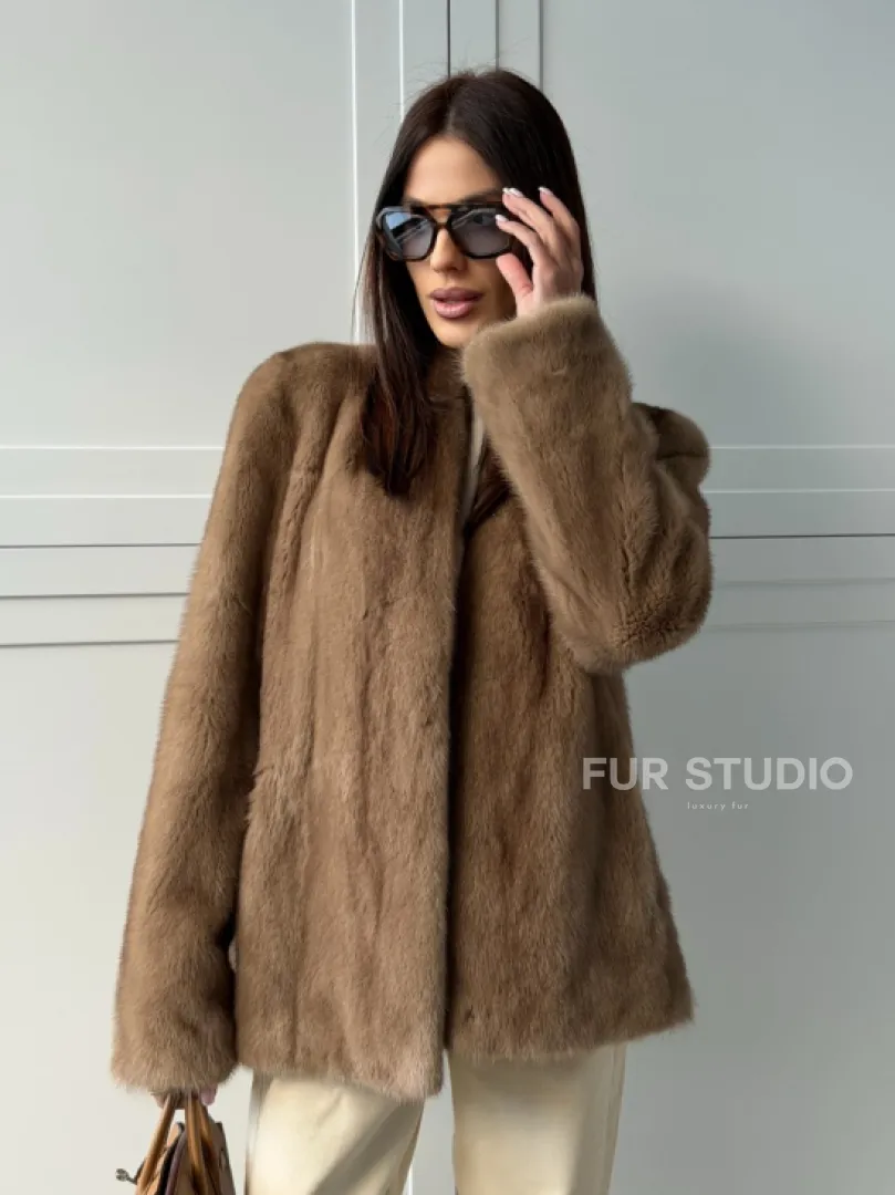 Женский норковый полушубок пастель