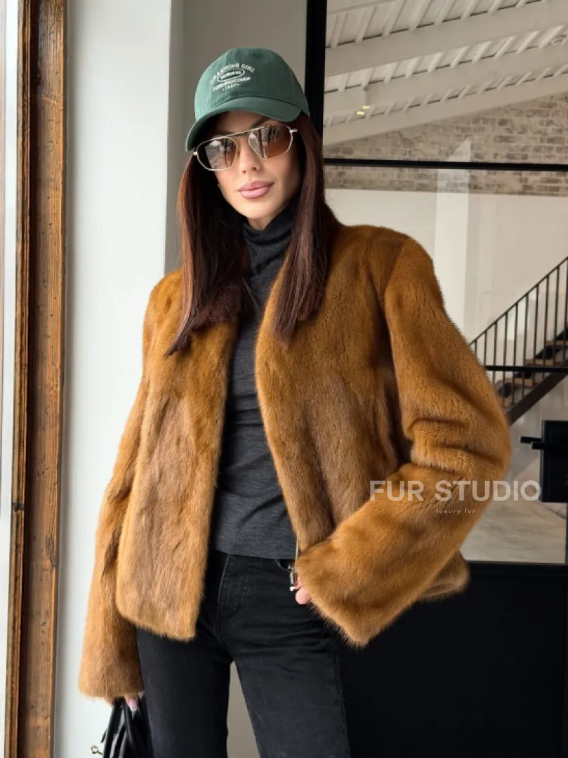 Меховой жакет из золотой норки