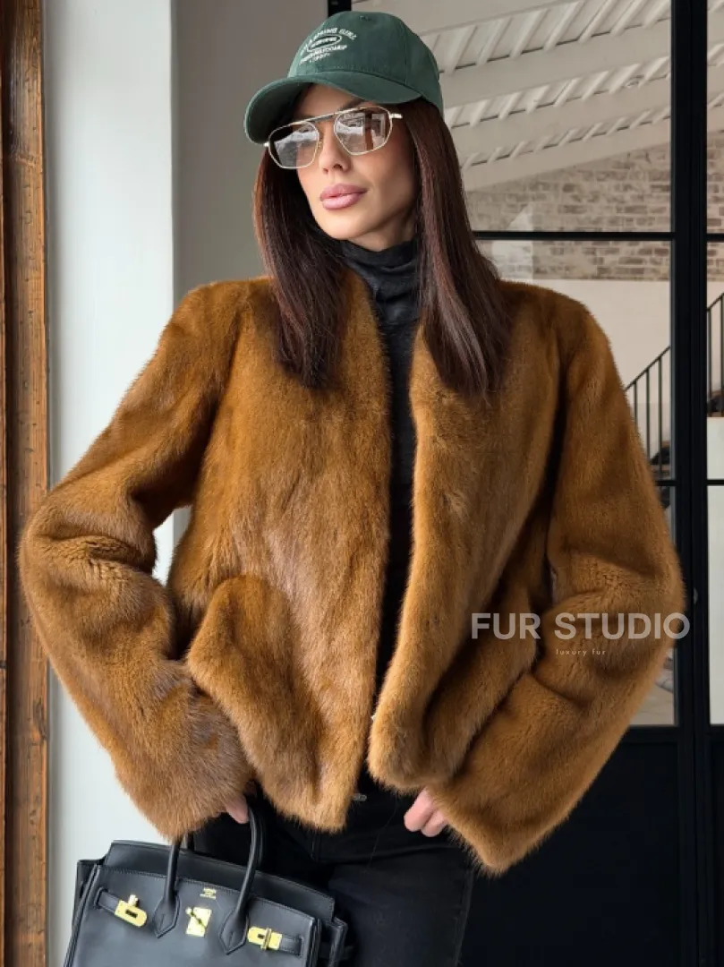 Меховой жакет из золотой норки