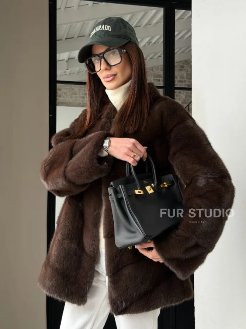 Женский норковый полушубок