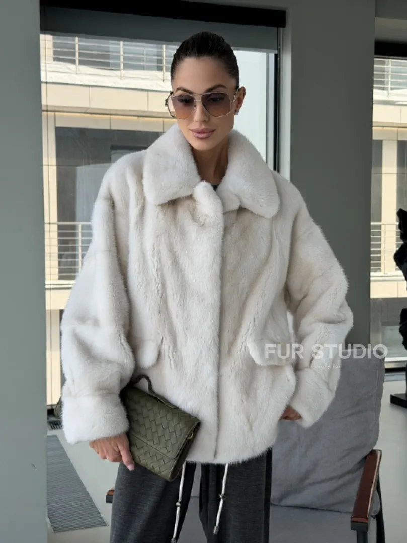 Модная женская норковая куртка - фото 9