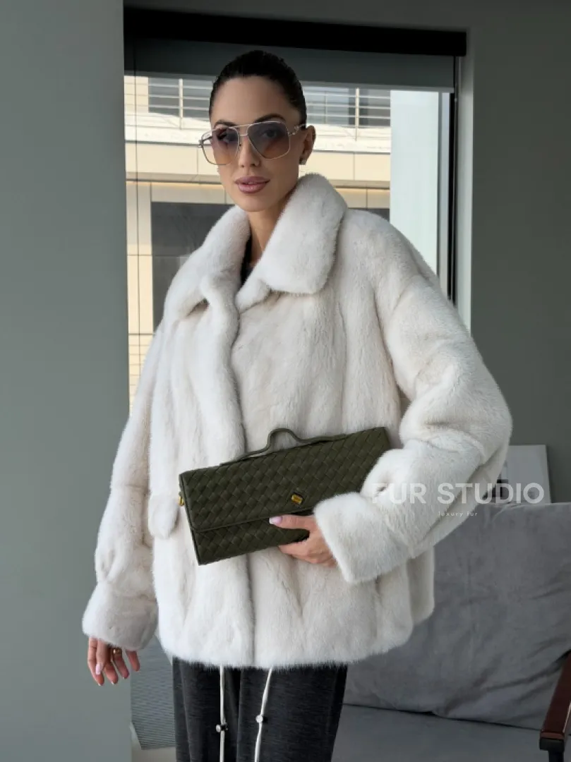 Модная женская норковая куртка - фото 15