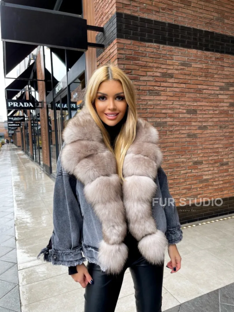 Джинсовая куртка с мехом финского песца - фото 1