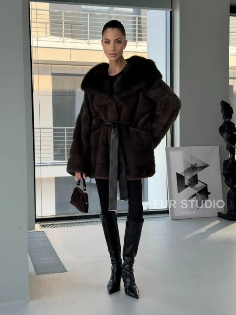 Норковая шуба кимоно с капюшоном куница - фото 13