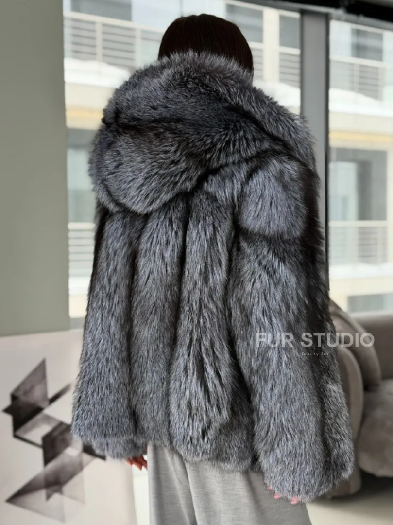 Полушубок из чернобурки с капюшоном - фото 5