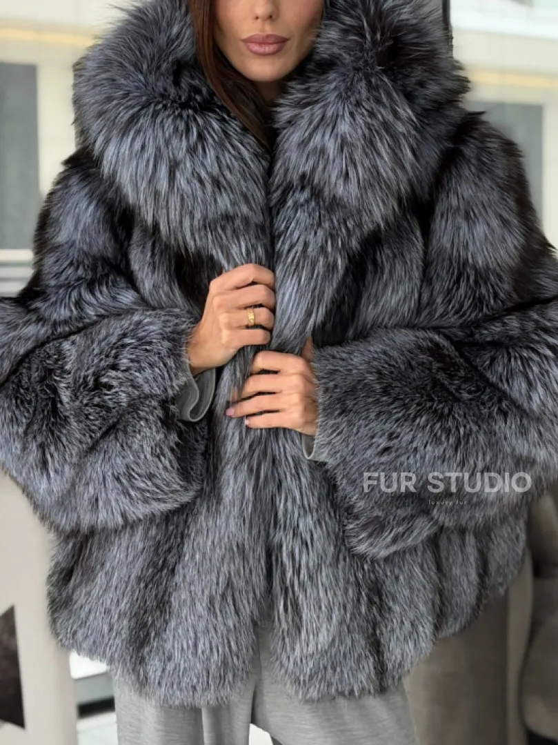 Полушубок из чернобурки с капюшоном - фото 3