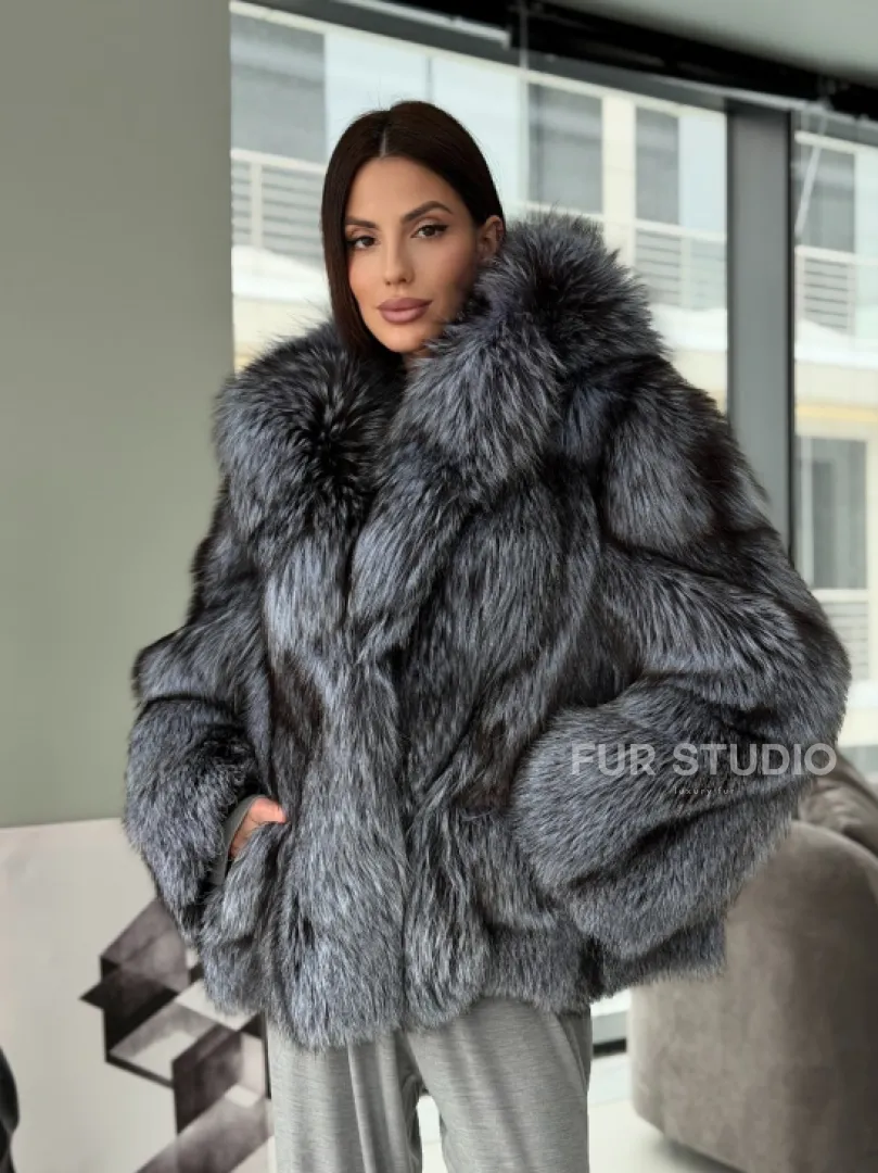 Полушубок из чернобурки с капюшоном - фото 14