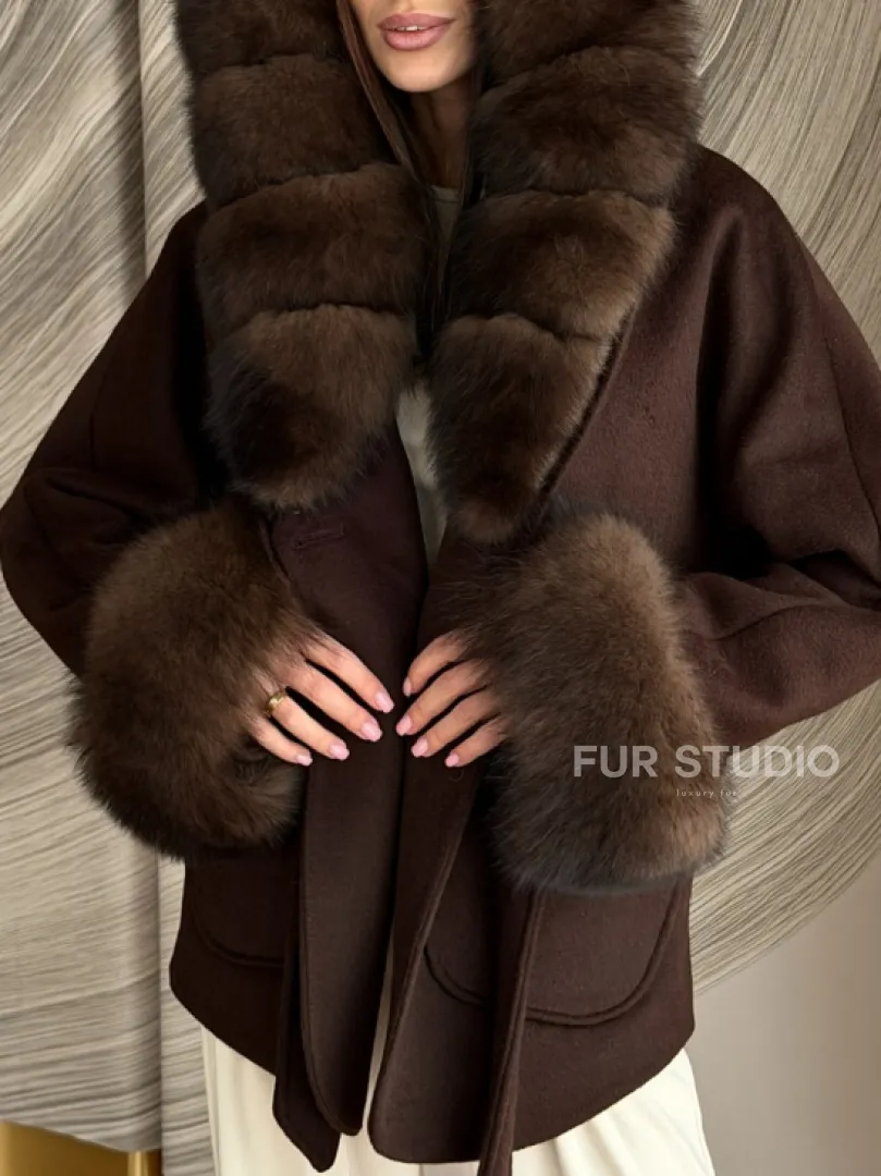 Пальто с мехом песца под соболь - фото 4