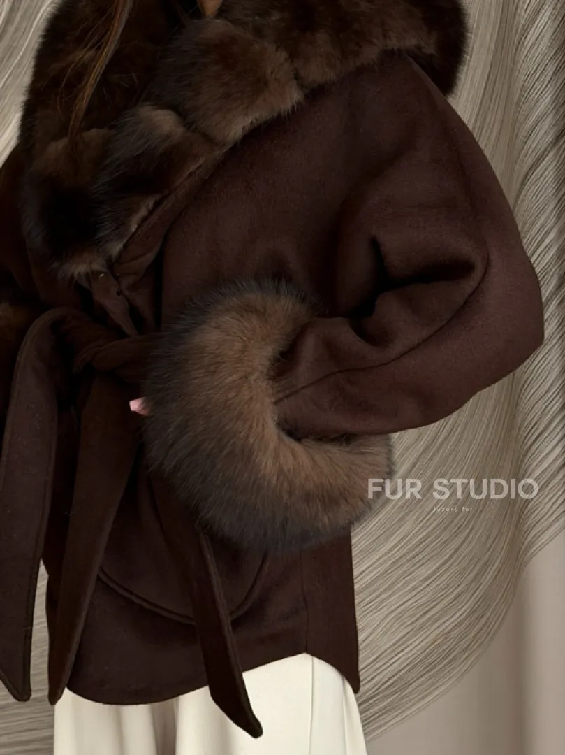 Пальто с мехом песца под соболь - фото 3