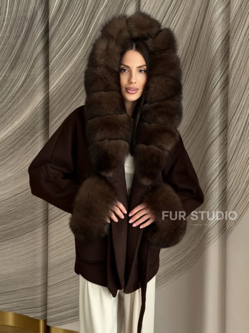 Пальто с мехом песца под соболь - фото 12