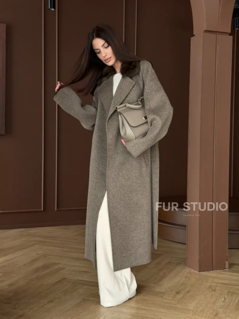 Пальто с воротником из соболя - фото 14