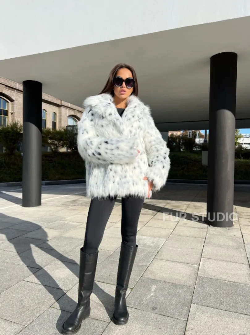 Полушубок из экомеха - фото 4