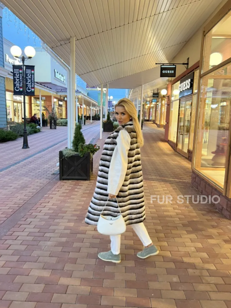 Жилет из меха орилага под шиншиллу - фото 4