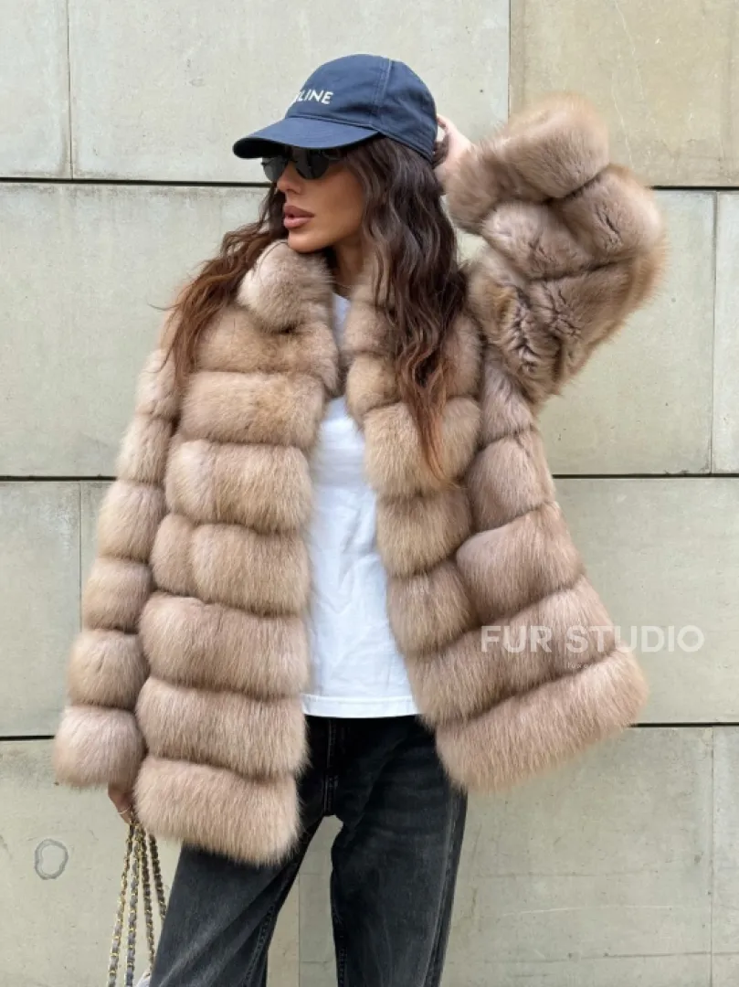 Шуба из меха куницы - фото 6