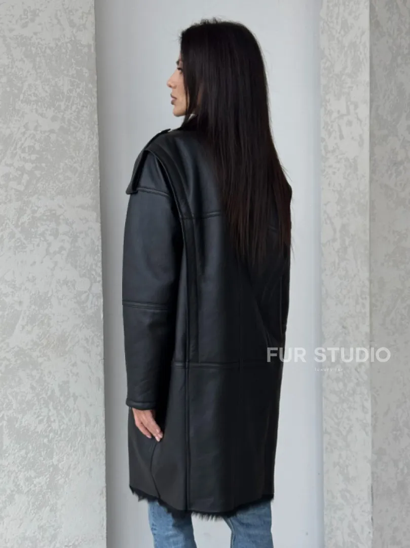 Удлиненная дубленка - авиатор из натуральной овчины с мехом тосканы - фото 3