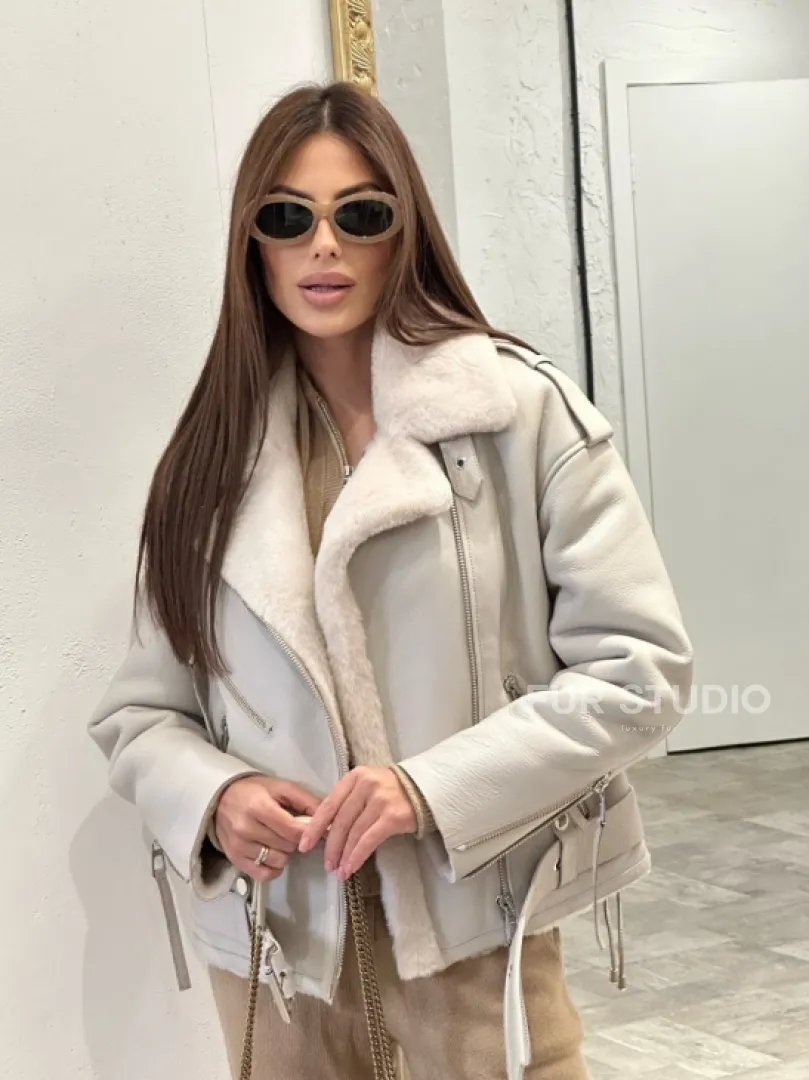 Дубленка-авиатор из натуральной овчины со шнуровкой - фото 0