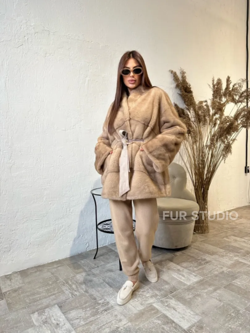 Полушубок из меха норки NAFA MINK в натуральном цвете пастель - фото 4