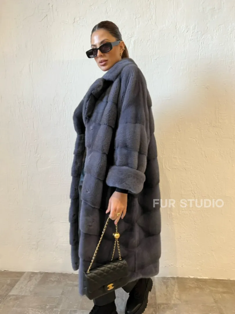 Шуба серого цвета из меха норки ПРЕМИУМ качества - фото 0