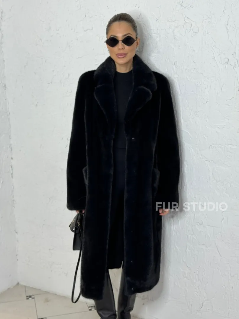 Шуба из плюшевой норки с английским воротником - цвет инфинити - фото 7