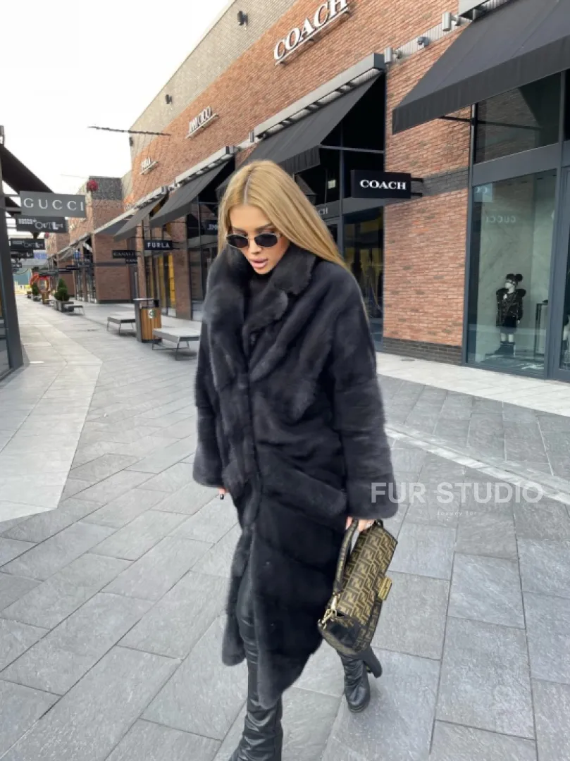 Шуба из меха норки с английским воротником - цвет графит - фото 2