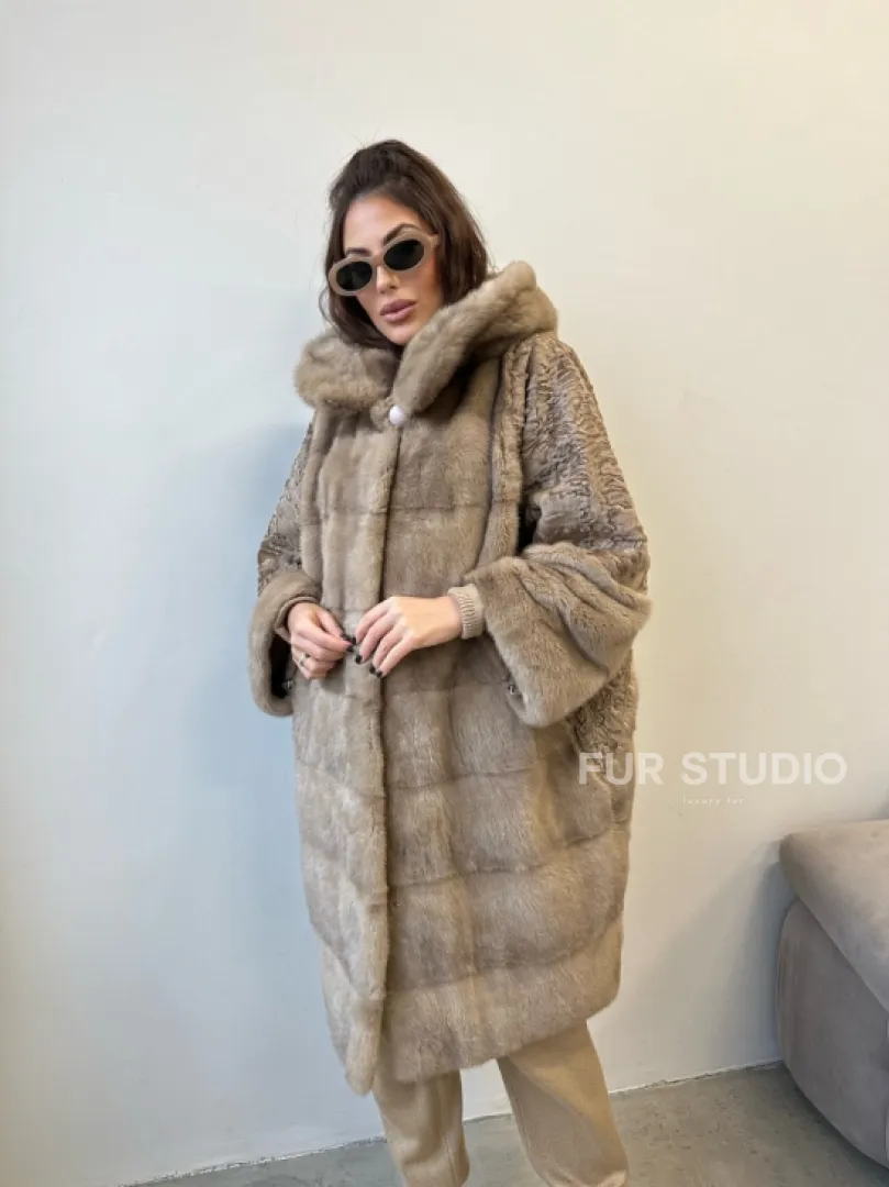 Шуба норковая с капюшоном - отделка из меха каракуля - фото 3